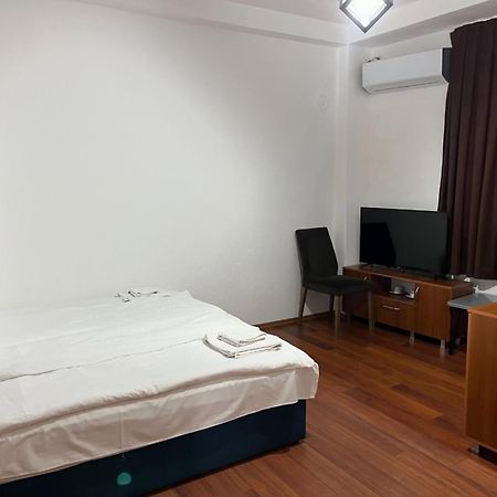 Villa Family Куманово Екстер'єр фото