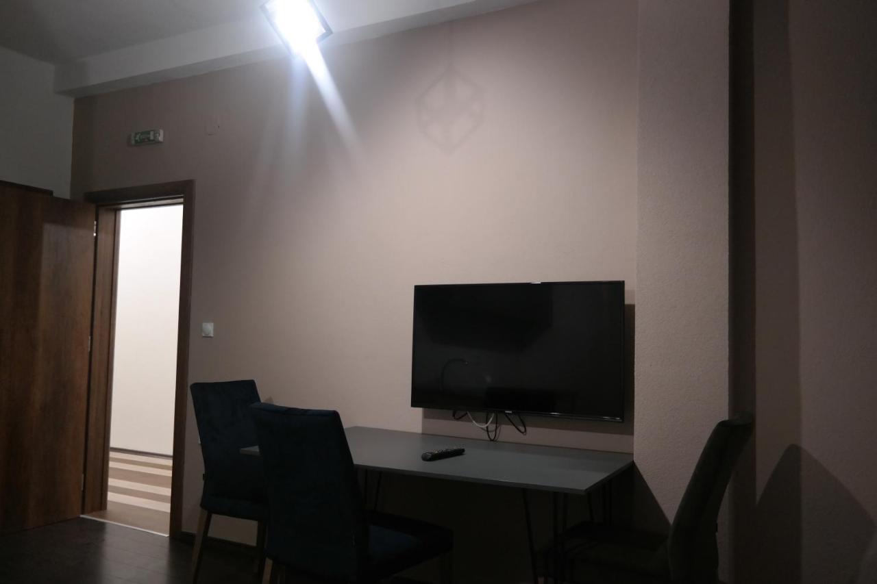 Villa Family Куманово Екстер'єр фото